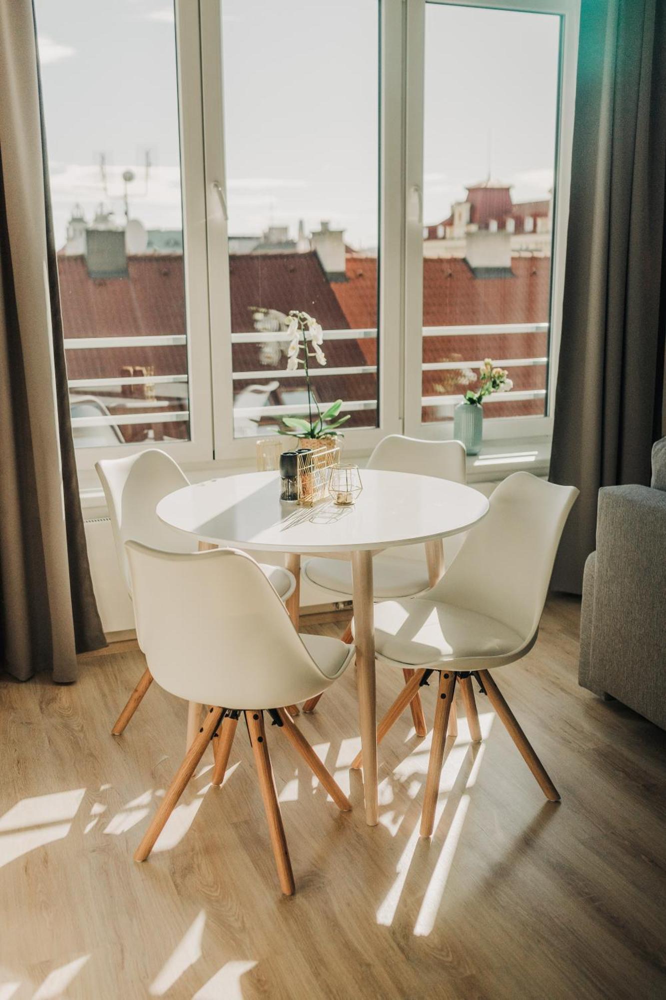 Citybeat Apartments, 400M From The Square Plzeň Extérieur photo
