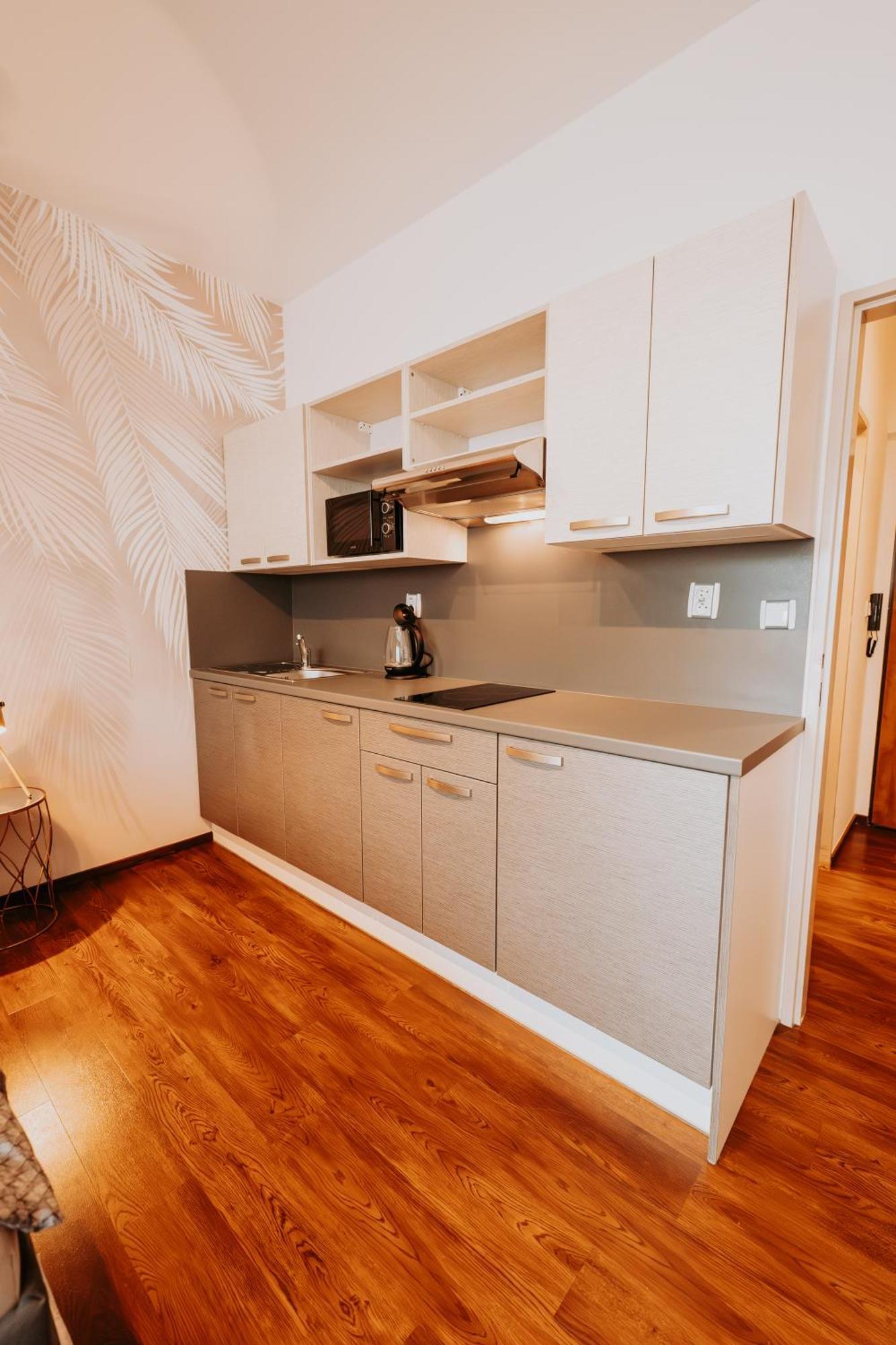 Citybeat Apartments, 400M From The Square Plzeň Extérieur photo