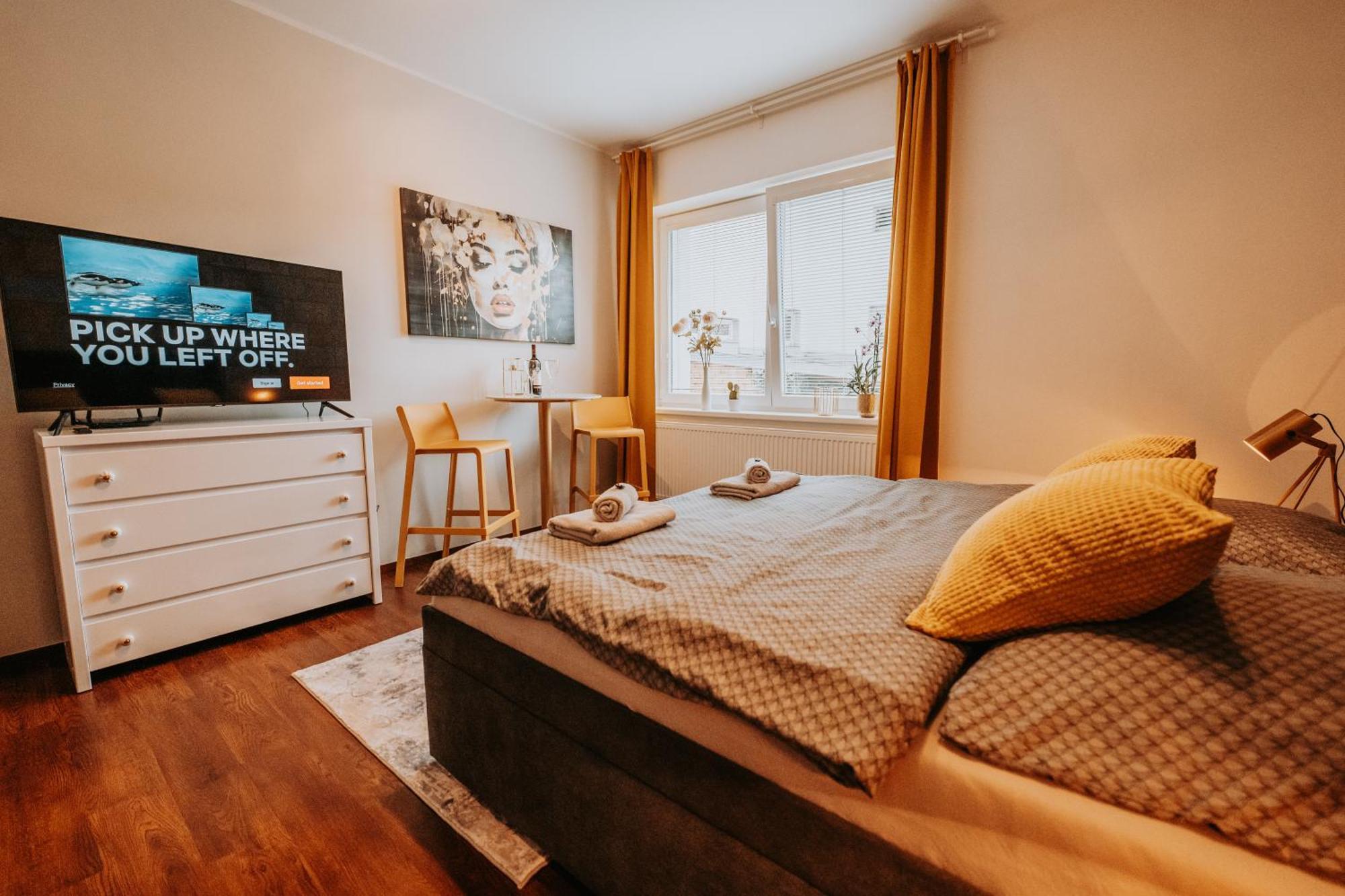 Citybeat Apartments, 400M From The Square Plzeň Extérieur photo